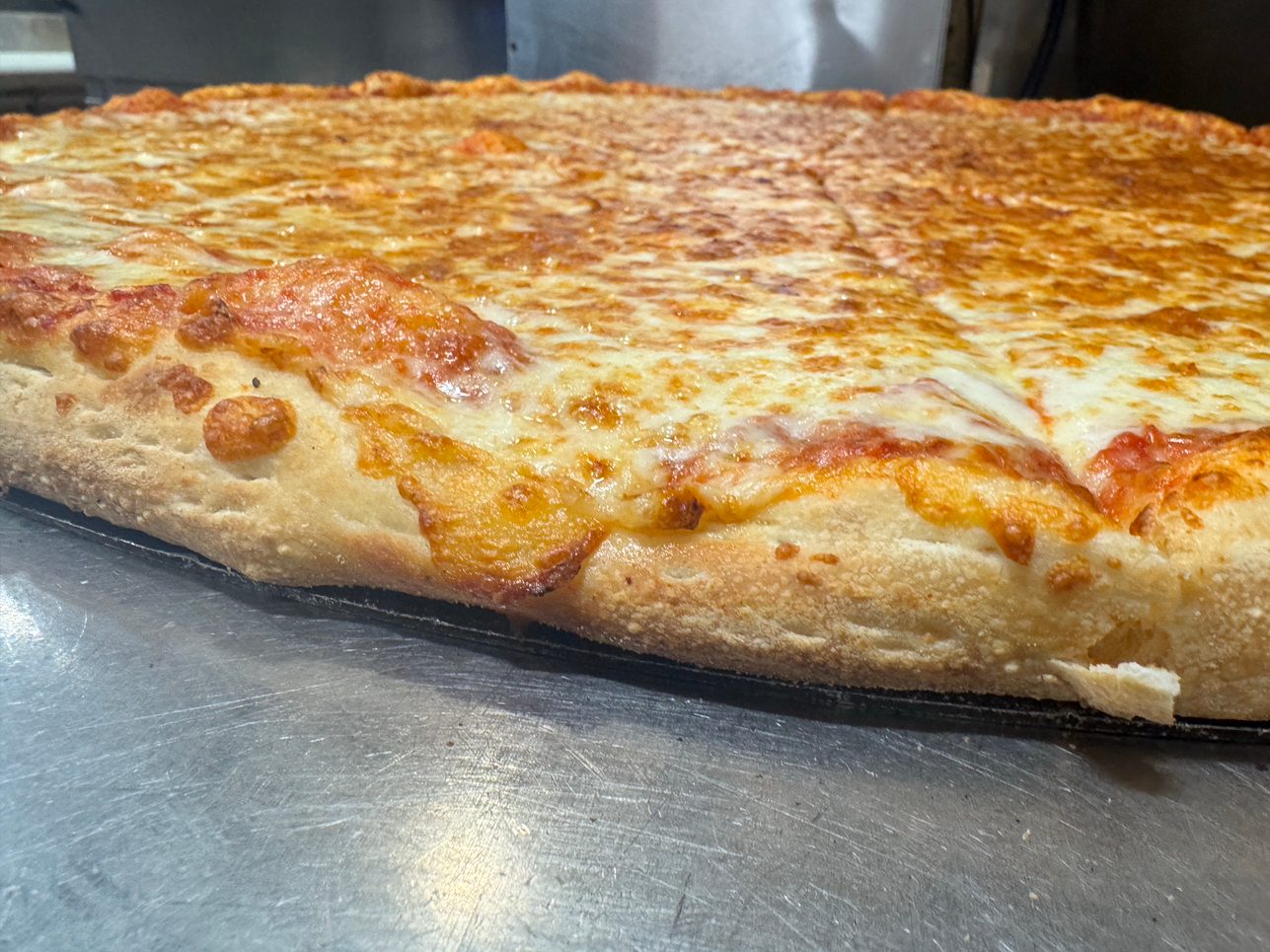 Ul-Tra 32" Cheese Pizza 20 + 2 free.