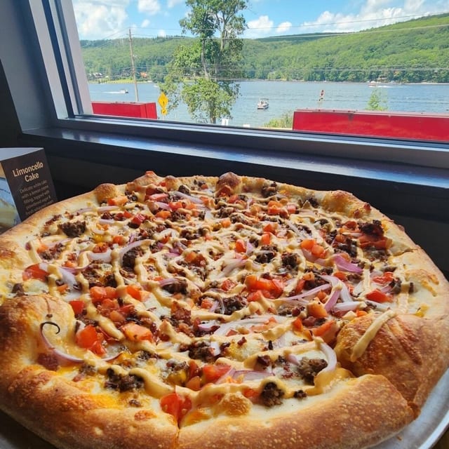 Romano Pizza.